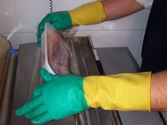 Servicio de limpieza y envasado del pescado